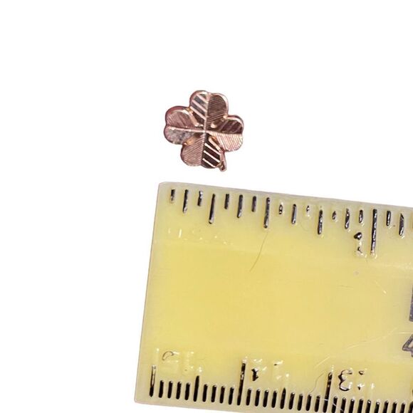 Vintage Four leaf clover tie pin - Picture 6 of 6